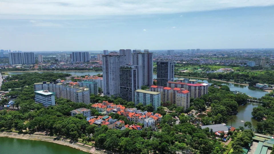 Nhà đang bán